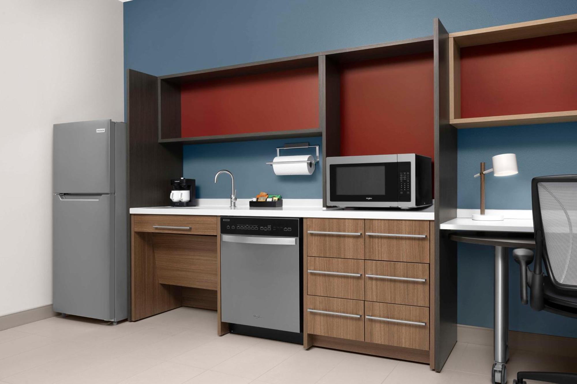 Home2 Suites By Hilton Фолс Чърч Екстериор снимка